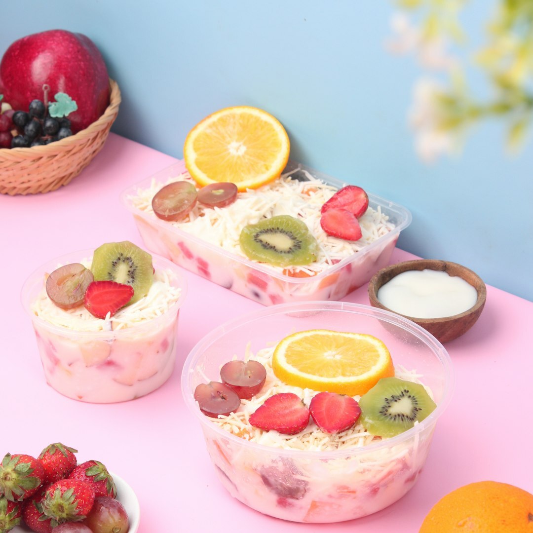 fruit yogurt dessert